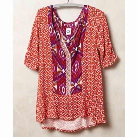 ANTHROPOLOGIE AKEMI KIN Ikat Split Neck Top Orange / Red Aztec Embroidered Boho - Picture 3 of 16